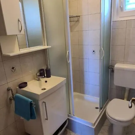 House * Necujam