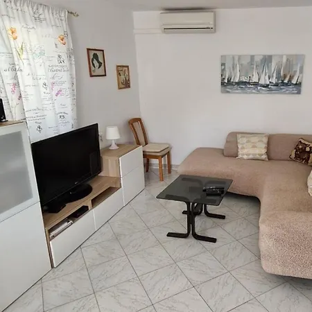 Vikendica House Necujam