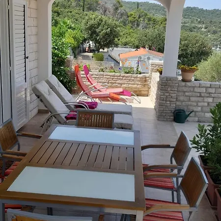 Tatil Evi House *
